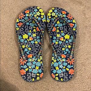 Vera Bradley flip flops